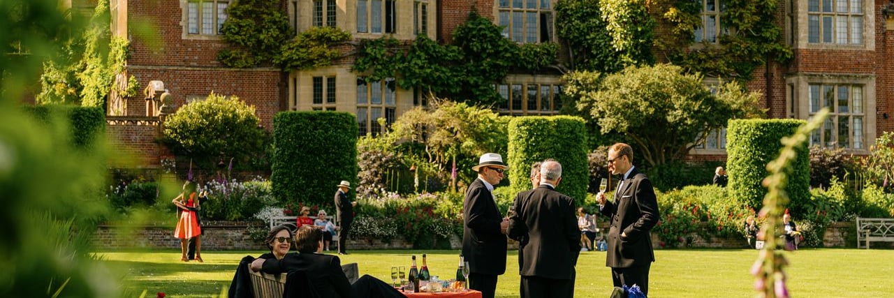 Glyndebourne Opera 2027: Schedule, Dress Code & Where to Stay