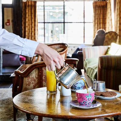 A classic up of tea break
