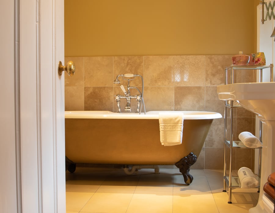 Queen’s Suite at The Spread Eagle Hotel in Sussex